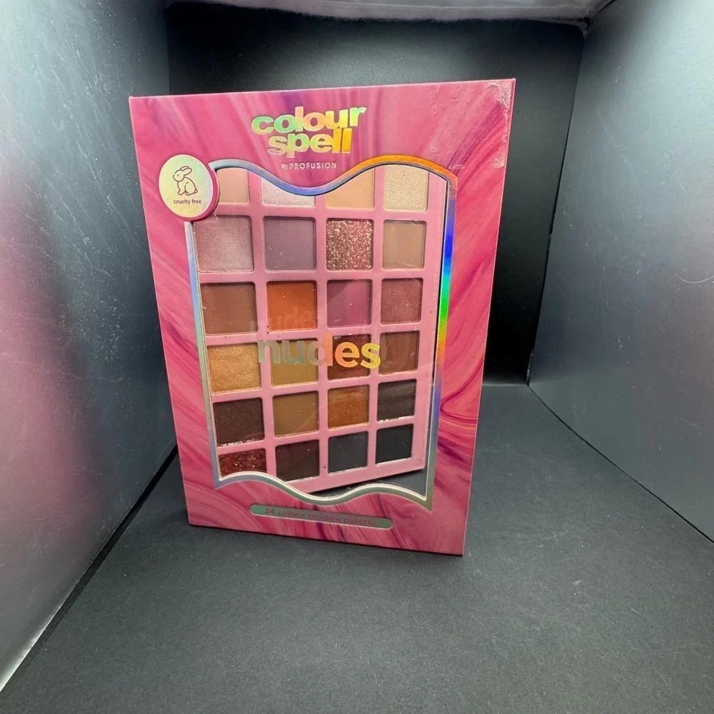 5/$25 NWT Eye Shadow Palette 24 Colors